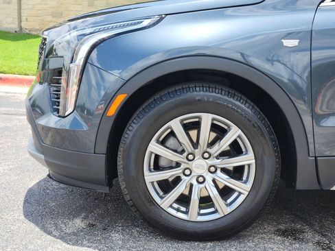 Used 2021 Cadillac XT4 Premium Luxury w/ Driver Awareness Package FWD image 8