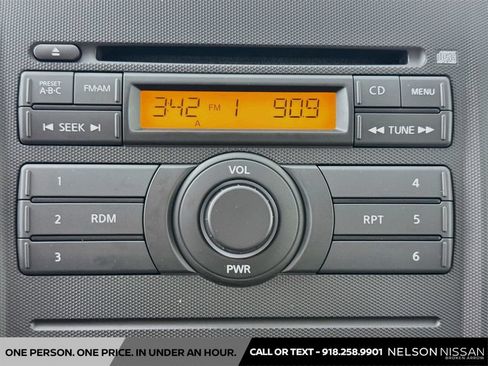 Used 2010 Nissan Frontier SE AWD/4WD image 13