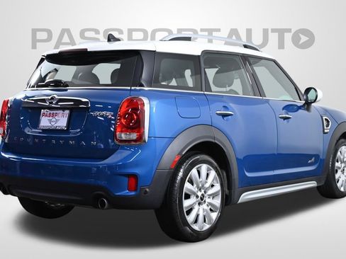 Used 2019 MINI Cooper Countryman S w/ Premium Package image 9