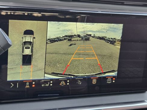 New 2026 GMC Sierra 2500 Denali Ultimate AWD/4WD image 32