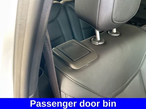 Used 2021 Cadillac XT6 Sport image 34