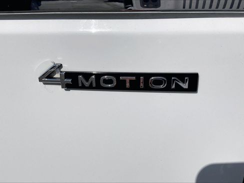 Certified 2023 Volkswagen Atlas SE image 7