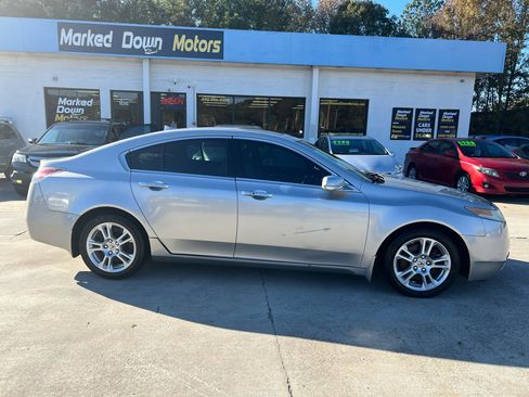 Used 2011 Acura TL w/ Technology Package image 4