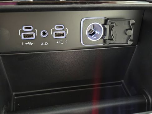 New 2025 Jeep Grand Cherokee Limited image 28