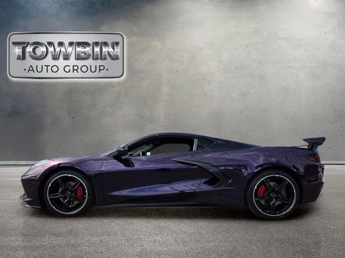 Used 2023 Chevrolet Corvette Stingray Preferred Cpe w/ Engine Appearance Package RWD image 7