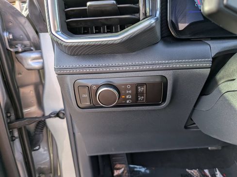 Used 2025 Ford Mustang Premium RWD image 23