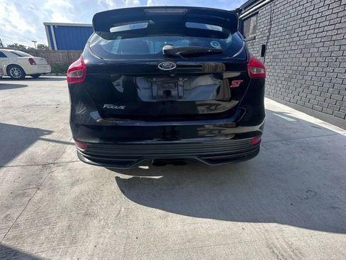 Used 2016 Ford Focus ST image 6