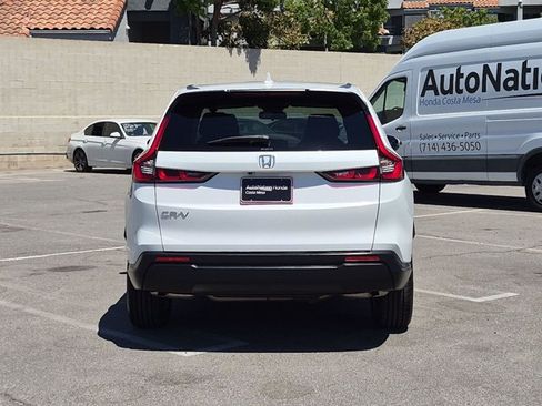 Used 2024 Honda CR-V EX image 7