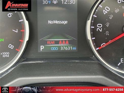 Certified 2021 Toyota RAV4 XLE Premium image 29