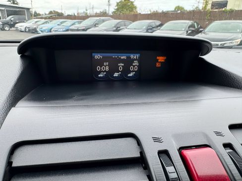 Used 2014 Subaru Forester 2.5i Premium w/ Popular Package #2 AWD/4WD image 25