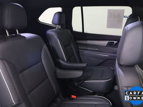 Used 2025 Buick Enclave Preferred FWD image 22