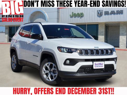 New 2026 Jeep Compass Latitude image 1