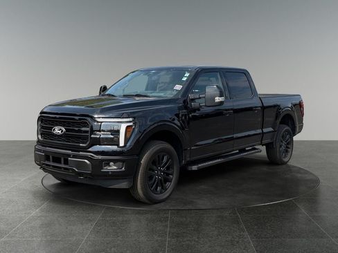 Used 2026 Ford F150 Lariat w/ Equipment Group 502A High AWD/4WD image 3
