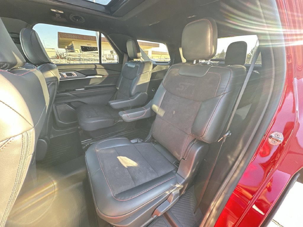 Used 2026 Ford Explorer ST w/ Sun And Sound Package AWD/4WD image 26