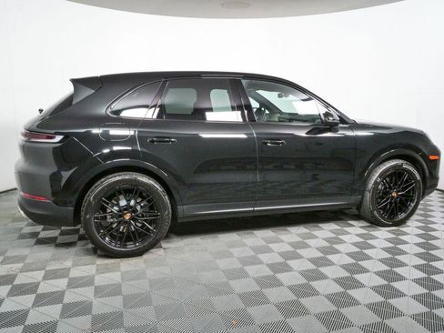New 2026 Porsche Cayenne AWD/4WD image 29