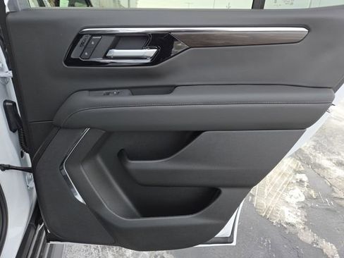 New 2026 Chevrolet Tahoe LS w/ LPO, Dark Essentials Package AWD/4WD image 25