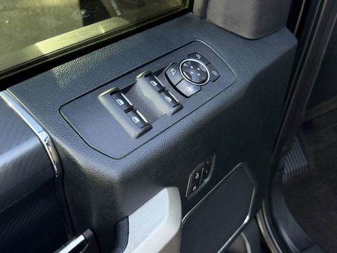 Used 2020 Ford F150 Lariat w/ Equipment Group 502A Luxury AWD/4WD image 15