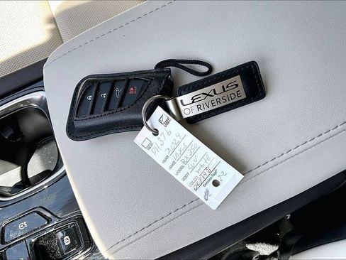 Used 2024 Lexus RX 350 FWD w/ Technology Package image 26