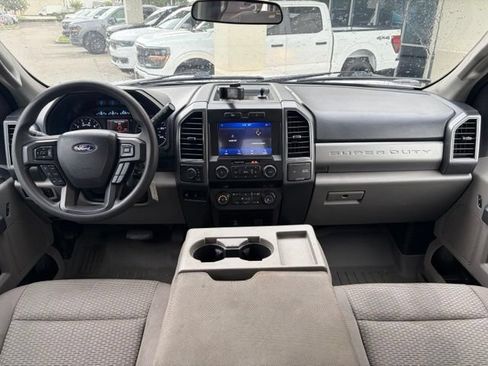 Used 2022 Ford F250 XLT AWD/4WD image 11