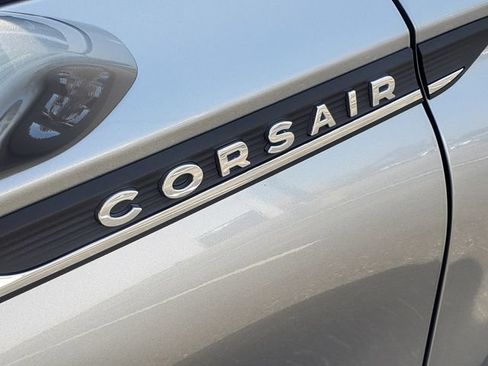 Used 2024 Lincoln Corsair AWD w/ Equipment Group 101A image 6