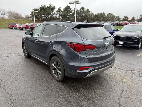 Used 2017 Hyundai Santa Fe Sport image 2