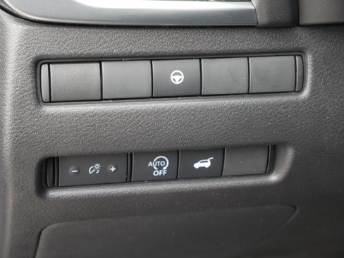 Certified 2023 Nissan Rogue SL w/ SL Premium Package AWD/4WD image 6