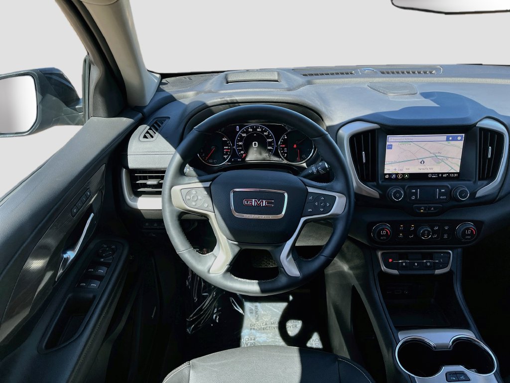 Used 2024 GMC Terrain Denali w/ Black Diamond Edition AWD/4WD image 23