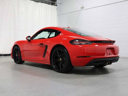 Certified 2018 Porsche 718 Cayman S RWD image 3