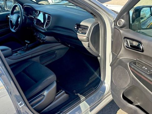 Used 2025 Dodge Durango GT w/ Blacktop Package image 27