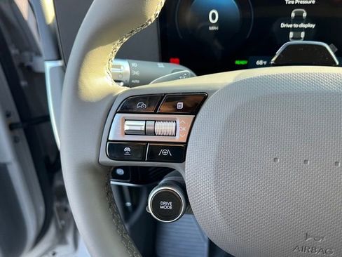 New 2026 Hyundai Ioniq 5 SE image 25