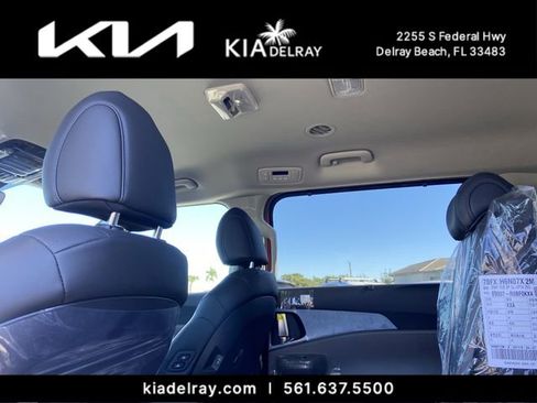 New 2026 Kia Carnival EX image 15