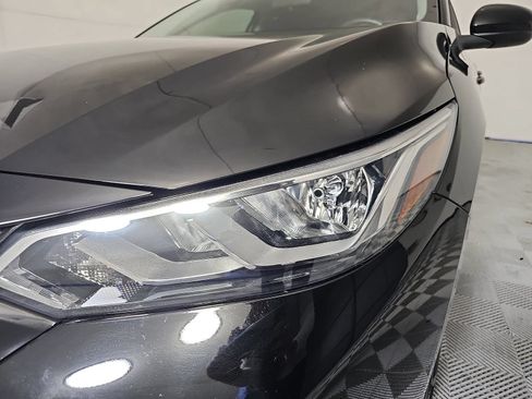 Certified 2021 Nissan Sentra SV FWD image 28
