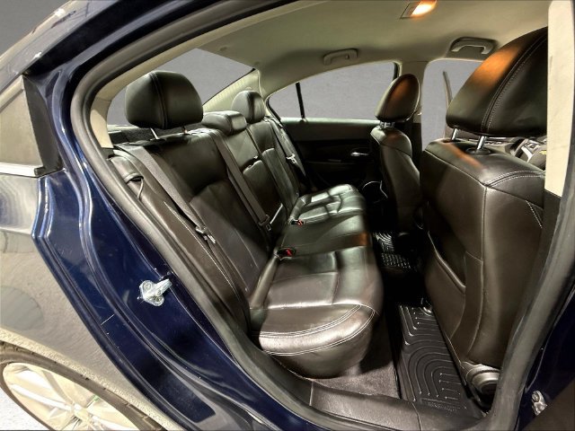 Used 2011 Chevrolet Cruze LTZ FWD image 27