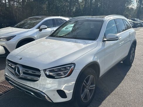 Used 2021 Mercedes-Benz GLC 300 4MATIC image 1