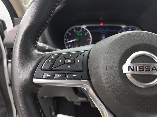 Used 2023 Nissan Sentra SR w/ SR Premium Package FWD image 17