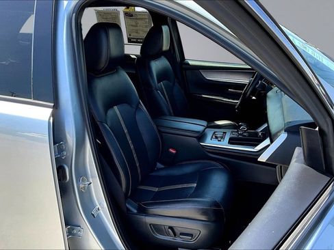Used 2025 MAZDA CX-90 3.3 Turbo w/ Premium Plus Pkg AWD/4WD image 30