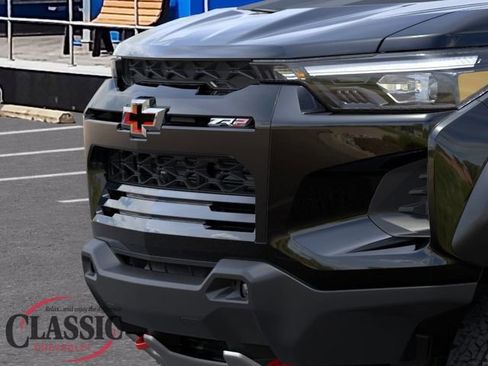 New 2026 Chevrolet Colorado ZR2 w/ Technology Package AWD/4WD image 15