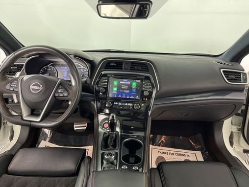 Used 2023 Nissan Maxima SR w/ Sport Mat Group FWD image 41