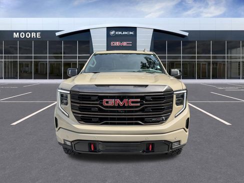 Used 2023 GMC Sierra 1500 AT4X AWD/4WD image 8