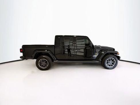 Used 2021 Jeep Gladiator Overland w/ Cold Weather Group image 7