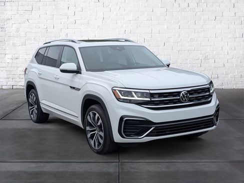 Used 2021 Volkswagen Atlas SEL R-Line FWD image 2