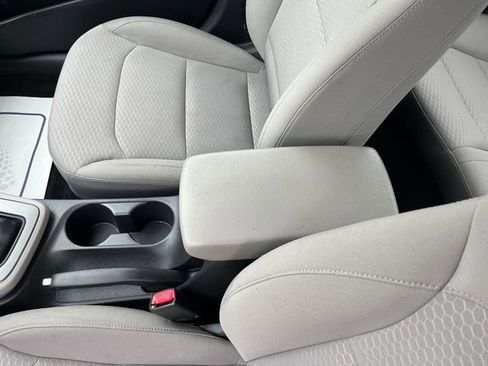 Used 2020 Hyundai Elantra SEL image 25