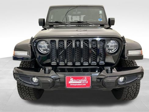 Used 2021 Jeep Gladiator Overland AWD/4WD image 10