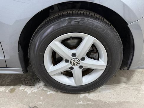 Used 2015 Volkswagen Jetta S image 7