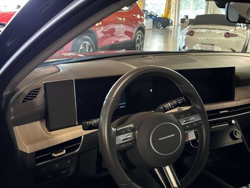 Used 2025 Hyundai Sonata SEL FWD image 30