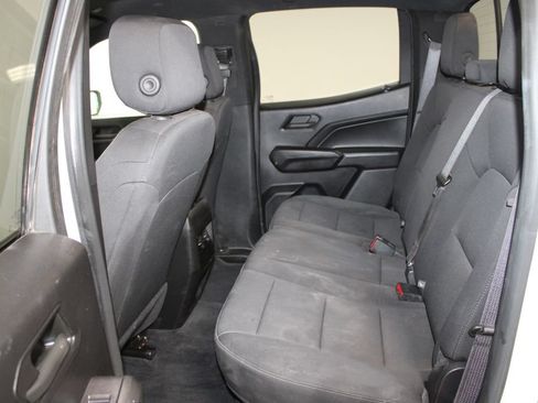 Used 2023 Chevrolet Colorado W/T w/ WT Convenience Package II AWD/4WD image 18