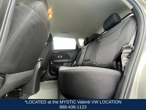 Used 2017 Kia Soul + FWD image 14