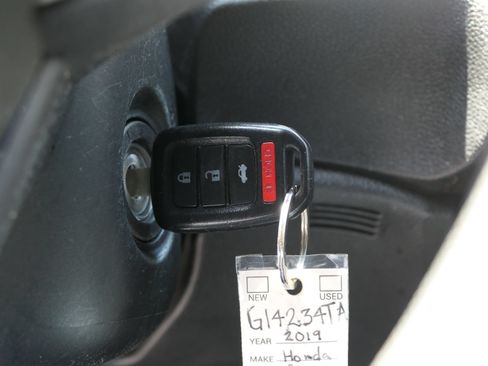 Used 2019 Honda Civic LX image 17