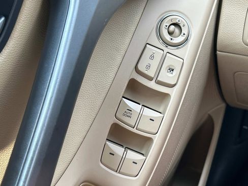 Used 2012 Hyundai Elantra GLS w/ Preferred Pkg 3 image 16