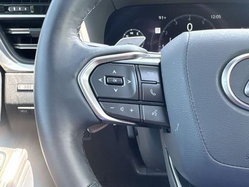 Used 2024 Lexus GX 550 w/ Accessory Package (2T) AWD/4WD image 23